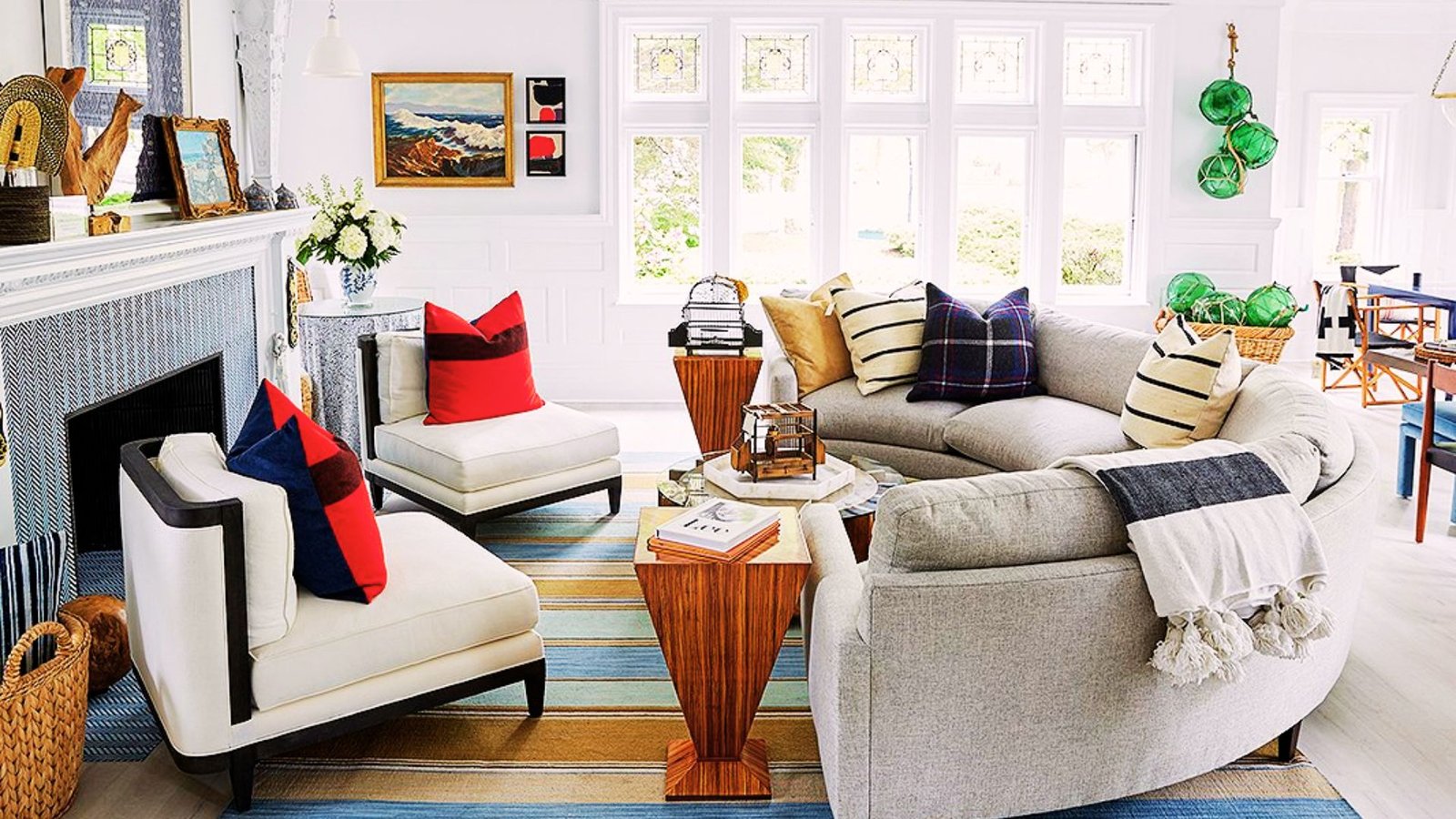 Living room featuring rounded furniture and curved decor elements.